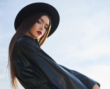 Extraordinarily Beautiful Hats